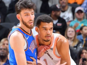 AYX游戏入口-2000年nba东部决赛尼克斯球员